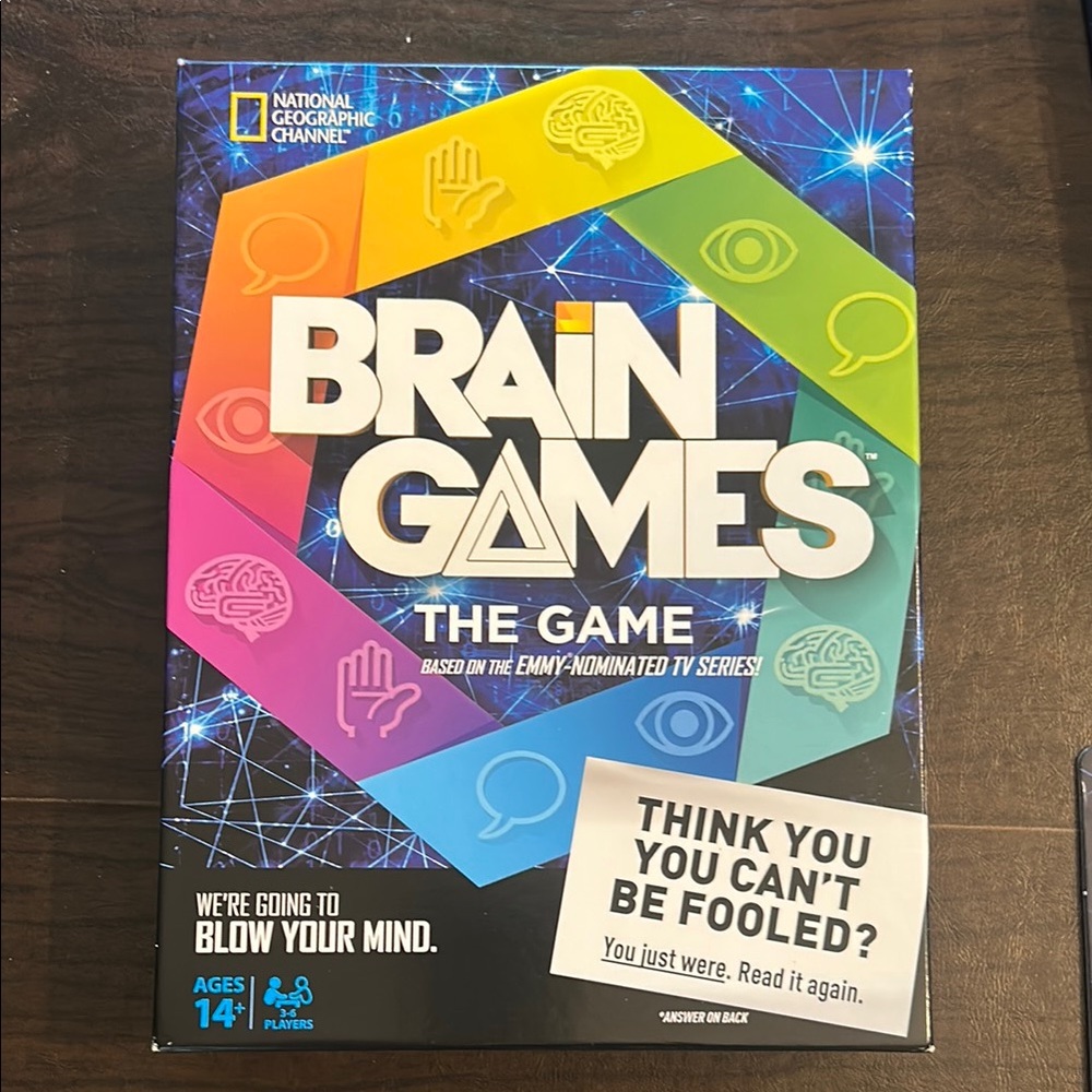 National Geographic Brain Games Board Game Vibrant Colors Mind Challenge